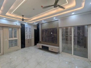 Parking in 3 BHK Apartment at Amrapali Verona Heights Phase II, Amrapali Leisure Valley – for Rent
