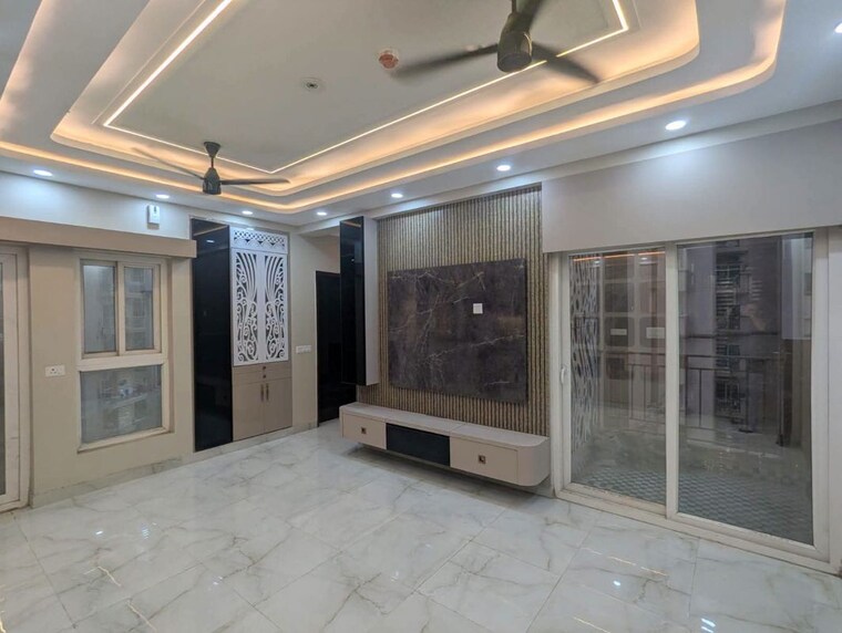  Parking, amrapali-verona-heights-phase-ii 3 Bedroom 1300 Sq.Ft. Apartment In Amrapali Leisure Valley Greater Noida 10722125