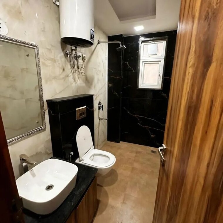Bathroom, khar-gymkhana-apartment 3 Bedroom 1150 Sq.Ft. Apartment In Khar West Mumbai 10722129
