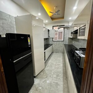 Kitchen in 3 BHK Apartment at Khar Gymkhana Apartment, Khar West – for Rent