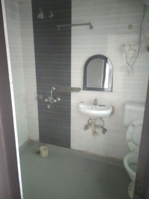 Bathroom in 2 BHK Builder Floor at Sector 52 – for Rent