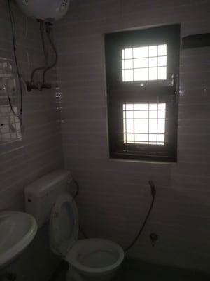 Attached Bathroom in 2 BHK Builder Floor at Sector 52 – for Rent