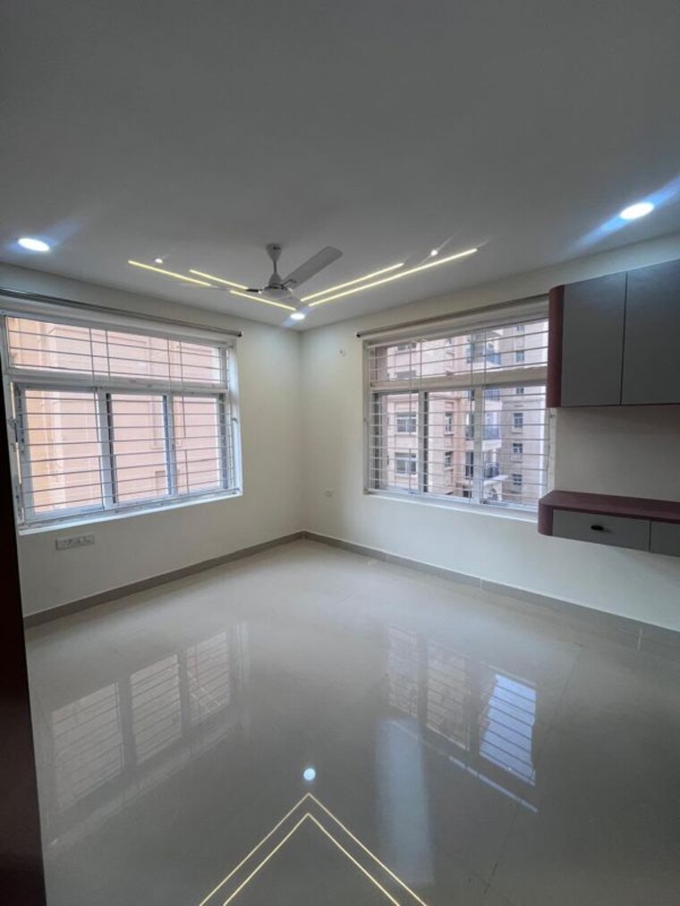 Living Room, dsr-reganti 3 Bedroom 2000 Sq.Ft. Apartment In Madhapur Hyderabad 10722151
