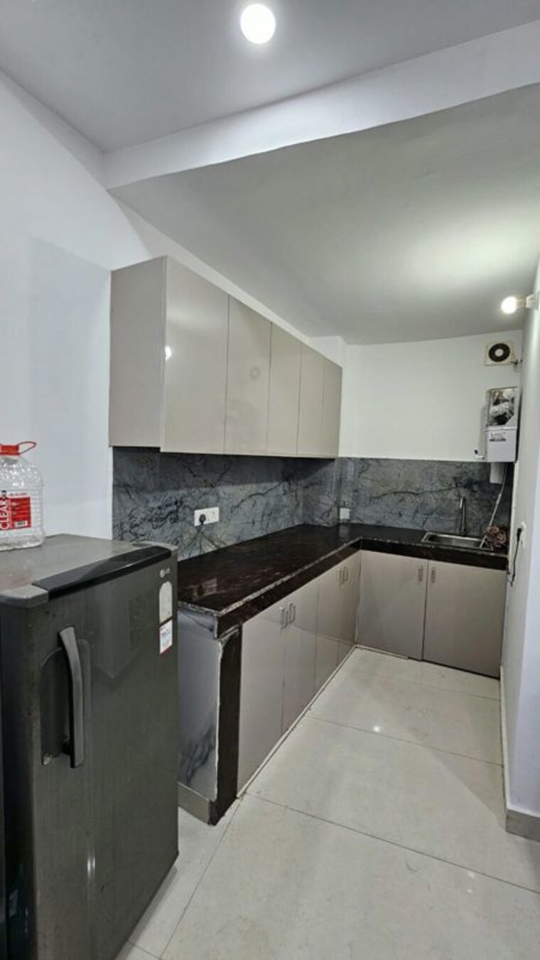 Kitchen, neb sarai 2 Bedroom 850 Sq.Ft. Builder Floor In Neb Sarai Delhi 10722155