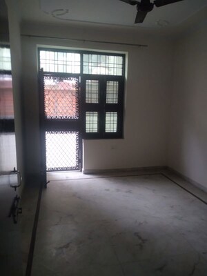 Room in 1 RK Builder Floor at Sector 47 – for Rent