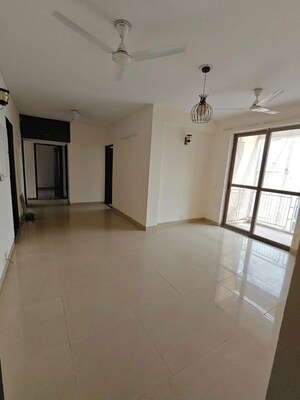 Room in 2 BHK Apartment at Unitech Uniworld Gardens 2, Sector 47 – for Rent