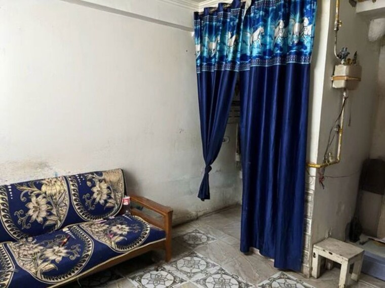 Living Room, neb sarai 1 Bedroom 450 Sq.Ft. Builder Floor In Neb Sarai Delhi 10441386