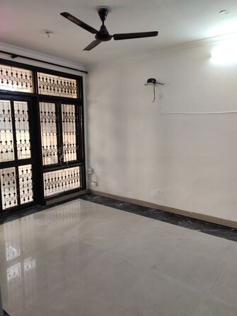 2 BHK 900 Sq.Ft. Builder Floor in Sushant Lok 2