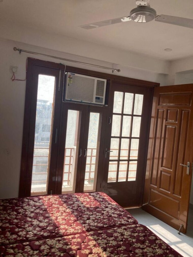 Bedroom, sector 57 2 Bedroom 1500 Sq.Ft. Builder Floor In Sector 57 Gurgaon 10722187