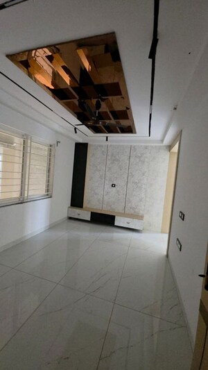 Room in 2 BHK Apartment at Kalpataru Residency, Sanath Nagar – for Sale