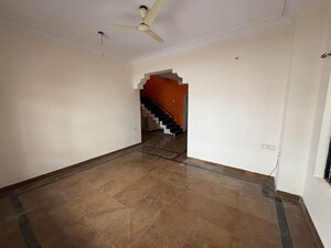 Room in 5 BHK Independent House at Ombr Layout – for Sale
