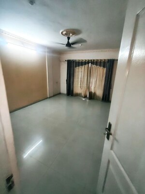 Room in 3.5 BHK Villa at Puranik Villa, Ashok Nagar – for Rent