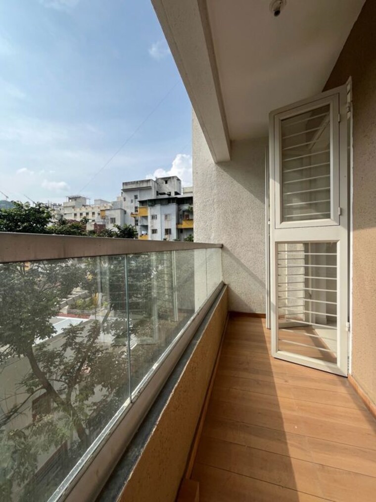 Balcony, navkar-shree 4 Bedroom 1500 Sq.Ft. Apartment In Wakad Pune 10722245