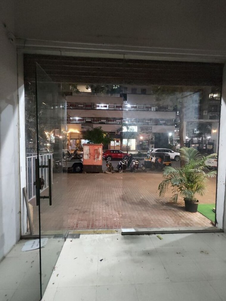  Parking, jayraj-signature-point Commercial Shop 550 Sq.Ft. In Kharghar Navi Mumbai 10722270