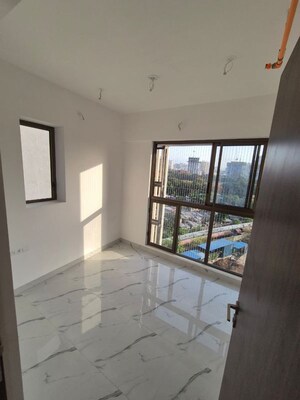 Room in 2 BHK Apartment at Raymond Ten X Habitat, Pokhran Road No Two – for Sale