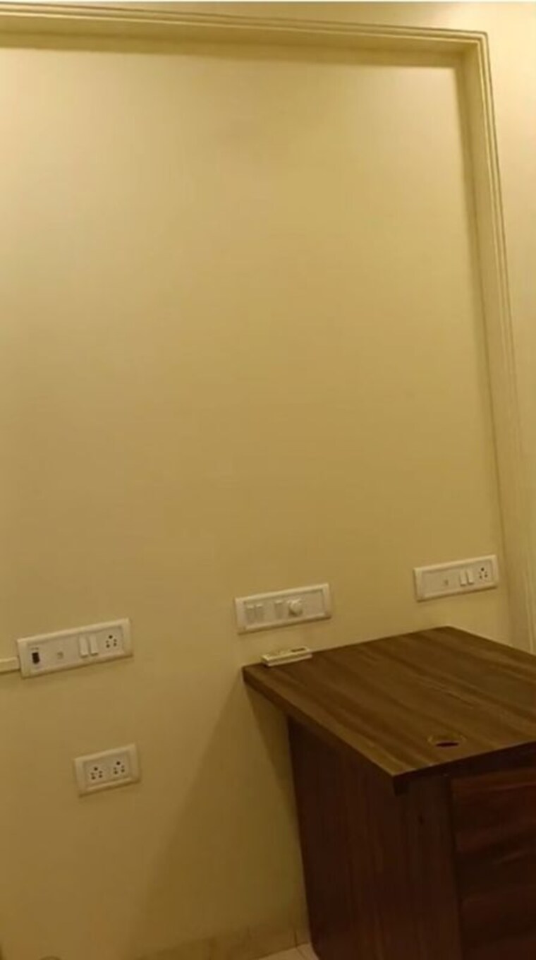 undefined, chembur Commercial Office Space 715 Sq.Ft. In Chembur Mumbai 10722307