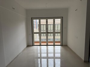 Room in 1 BHK Apartment at Kohinoor Sportsville, Hinjewadi – for Sale