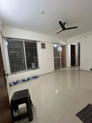 Room in 2.5 BHK Apartment at Vision Starwest Phase 1, Tathawade – for Sale