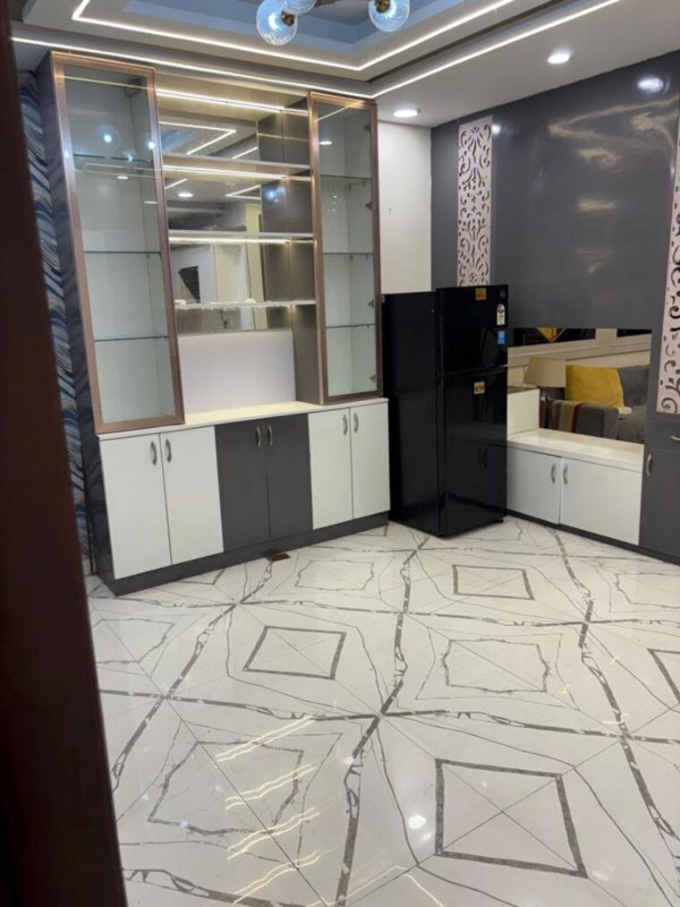 Kitchen, dwarka mor 3 Bedroom 130 Sq.Yd. Builder Floor In Dwarka Mor Delhi 10722387