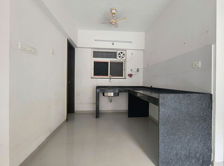 Kitchen, mantra-insignia 1 Bedroom 500 Sq.Ft. Apartment In Keshav Nagar Pune 10722394