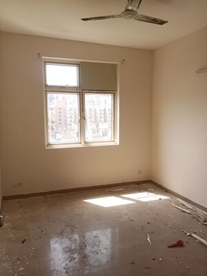 3 BHK Apartment For Rent in Mahagun My Woods, Sector 16c Greater Noida