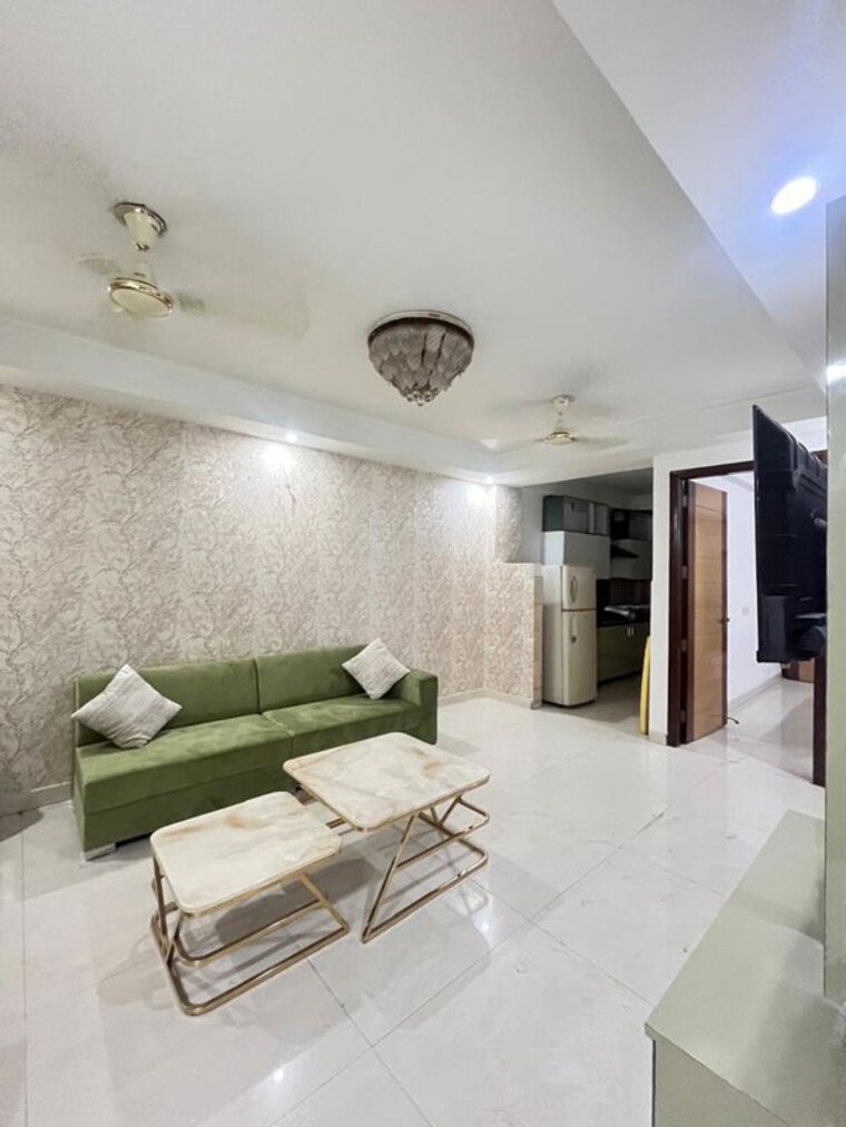 Team Area, maidan garhi 3 Bedroom 1200 Sq.Ft. Apartment In Maidan Garhi Delhi 10722414
