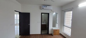 Room in 3 BHK Apartment at Cybercity Marina Skies, Hi Tech City – for Rent