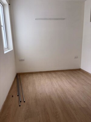 Room in 3 BHK Builder Floor at Sector 22 – for Rent