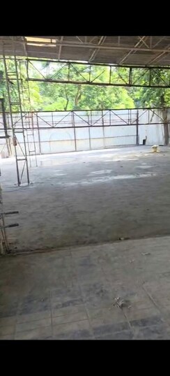 Land For Rent in Andheri East
