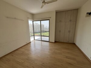 3 BHK Builder Floor For Rent in Sector 21