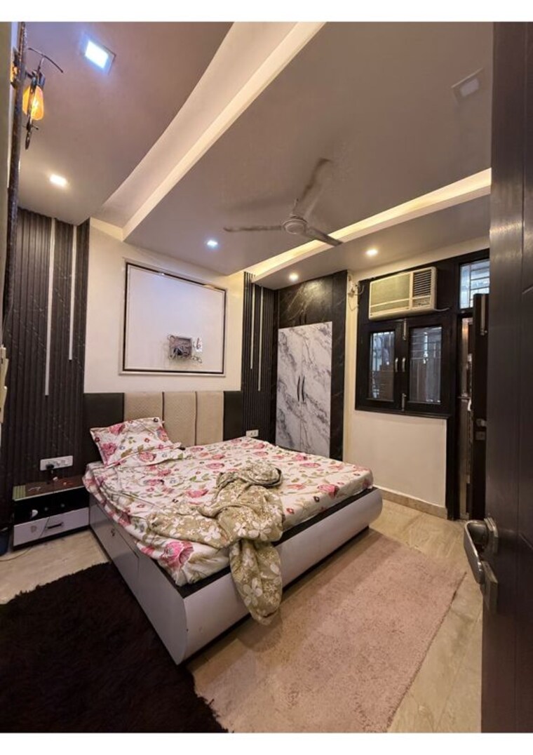 Bedroom, dilshad colony 4 Bedroom 1800 Sq.Ft. Builder Floor In Dilshad Colony Delhi 10722481