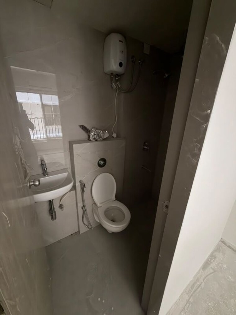 Bathroom, enso-sanza 1 Bedroom 360 Sq.Ft. Apartment In Kandivali East Mumbai 10719293