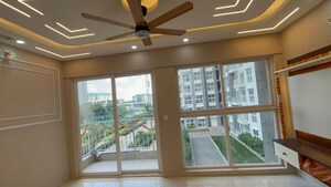 2 BHK Apartment For Rent in Godrej Aqua, International Airport Road