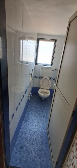 Bathroom in 1 BHK Apartment at Lokhandwala Complex, Andheri West – for Rent