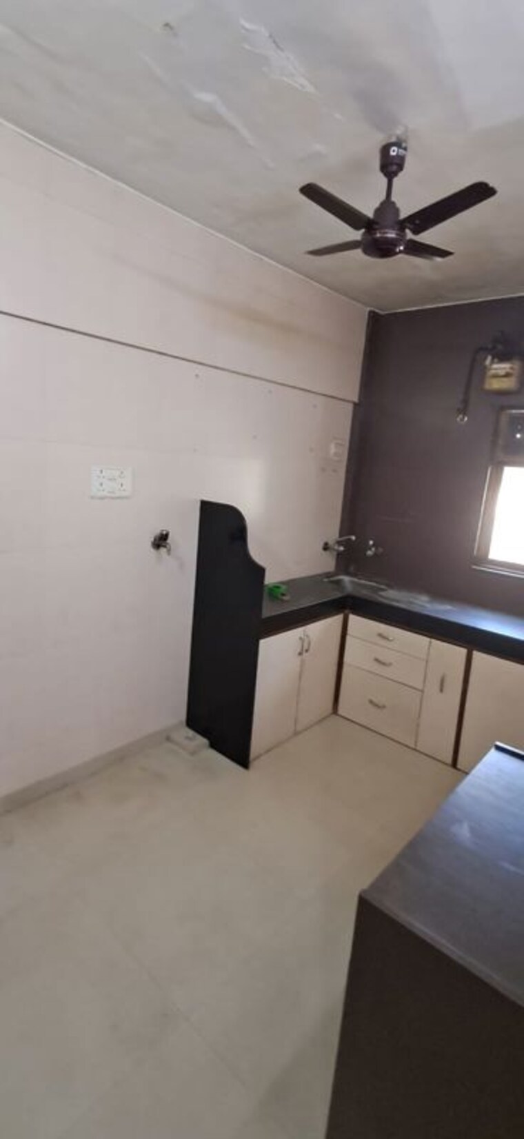 Kitchen, lokhandwala-complex 1 Bedroom 500 Sq.Ft. Apartment In Andheri West Mumbai 10722495