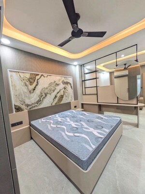 Bedroom in 1 BHK Apartment at South Delhi – for Rent