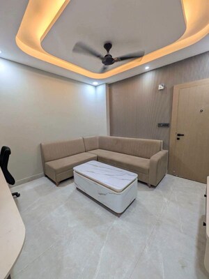 Living Room in 1 BHK Apartment at South Delhi – for Rent