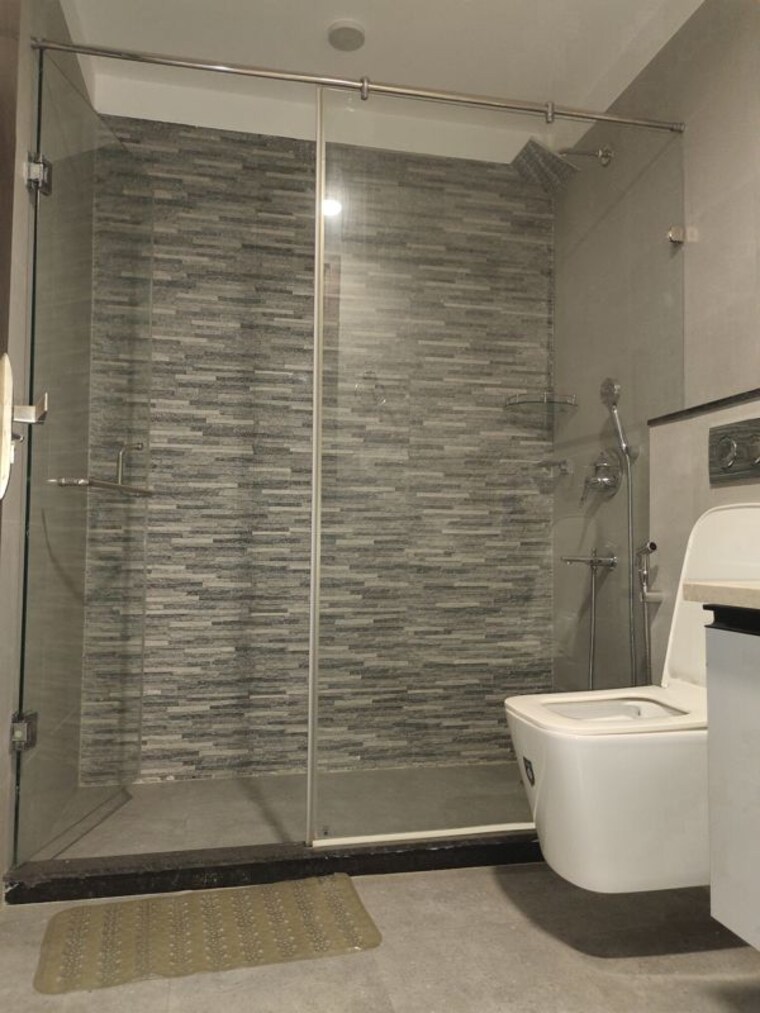 Bathroom, lajpat nagar iii 3 Bedroom 2700 Sq.Ft. Builder Floor In Lajpat Nagar Iii Delhi 10722527