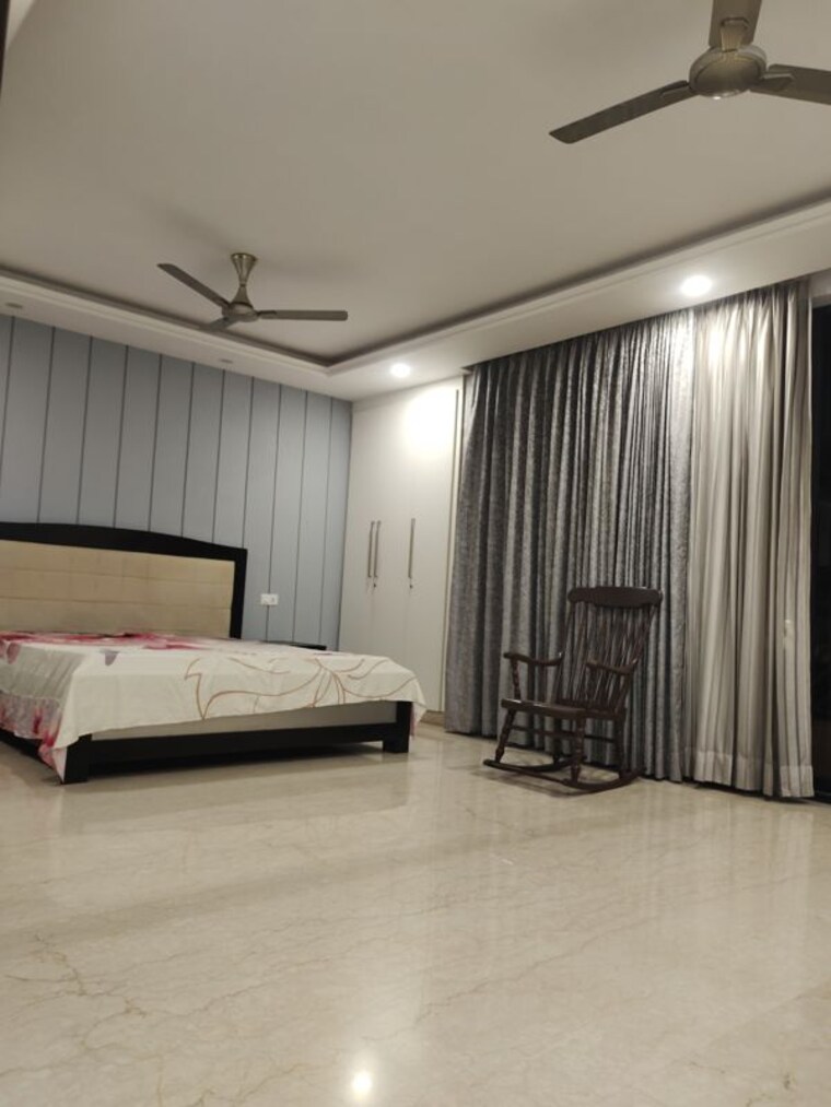 Room, lajpat nagar iii 3 Bedroom 2700 Sq.Ft. Builder Floor In Lajpat Nagar Iii Delhi 10722527