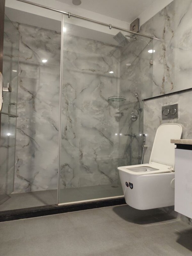 Bathroom, lajpat nagar iii 3 Bedroom 2700 Sq.Ft. Builder Floor In Lajpat Nagar Iii Delhi 10722527