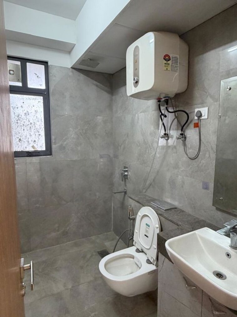 Bathroom, conscient-hines-elevate 3.5 Bedroom 2595 Sq.Ft. Apartment In Sector 59 Gurgaon 10722533