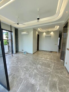 3 BHK Builder Floor For Rent in Chittaranjan Park
