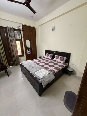 Bedroom in 6+ BHK Independent House at RWA Apartments Sector 30, Sector 30 – for Sale