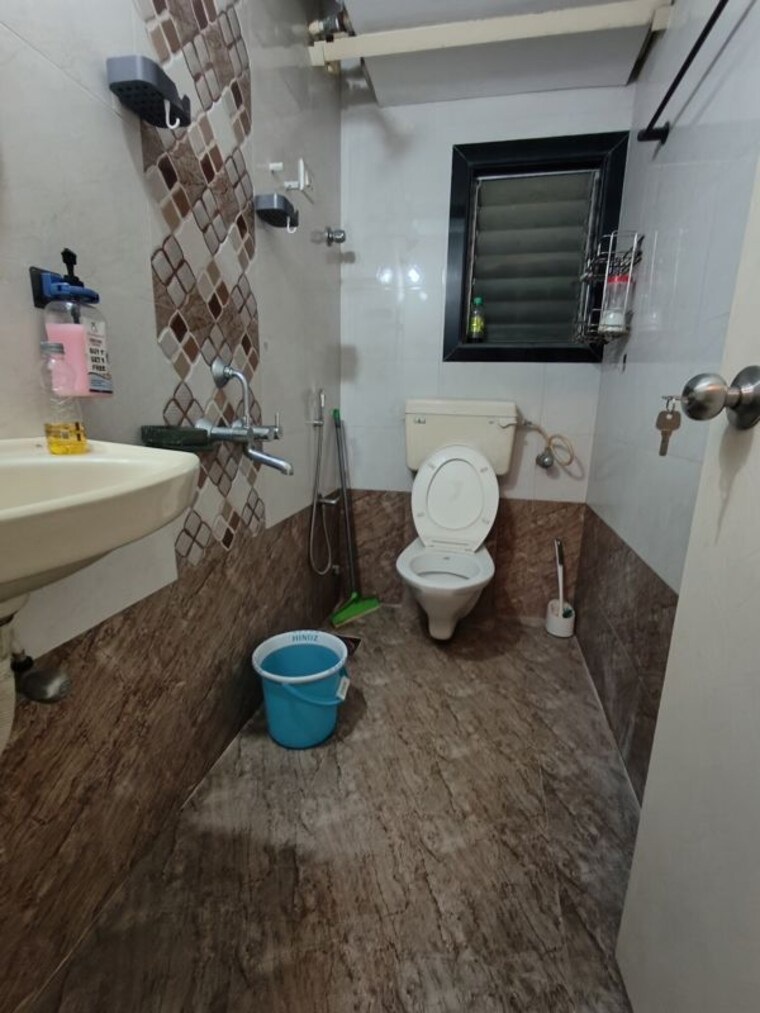 Bathroom, vedant-complex-chs 2 Bedroom 760 Sq.Ft. Apartment In Samata Nagar Thane 10722546