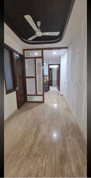 Room in 2 BHK Builder Floor at Kalkaji – for Rent