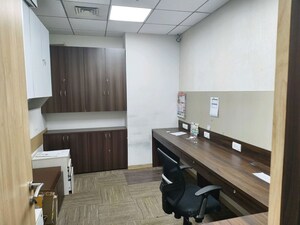  Office Space For Rent in Laxmi Tower Bandra East, Bandra East