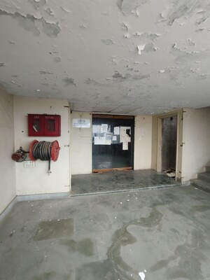 Room in  Office Space at Sayajiganj – for Sale