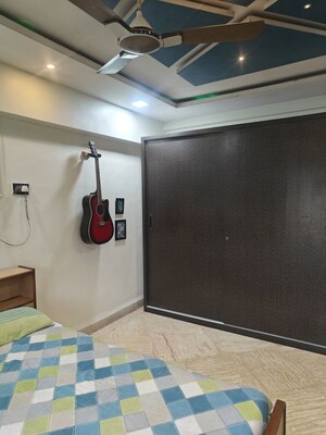 Room in 2 BHK Apartment at Ahuja Harbour Estate , Nerul Sector 19a – for Rent