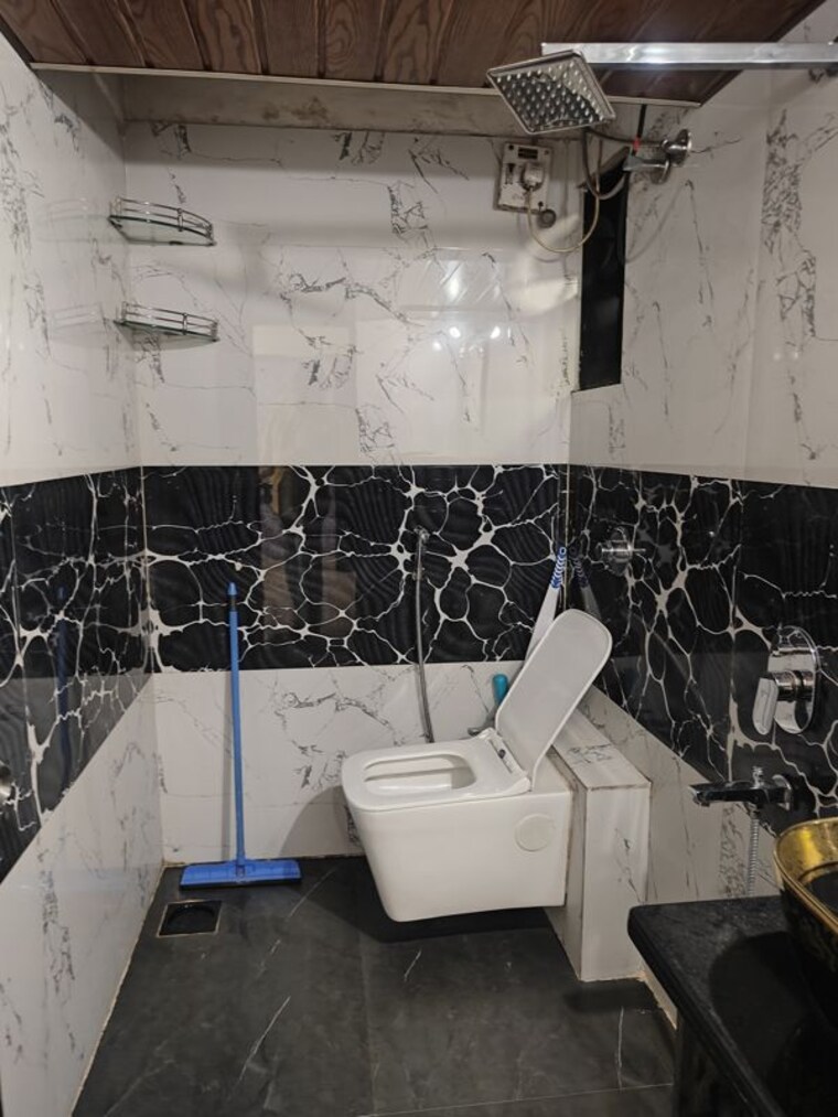 Attached Bathroom, ahuja-harbour-estate 2 Bedroom 806 Sq.Ft. Apartment In Nerul Sector 19a Navi Mumbai 10722566