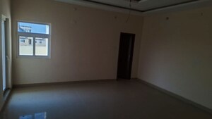 Room in  Apartment at Naubasta Kala – for Sale